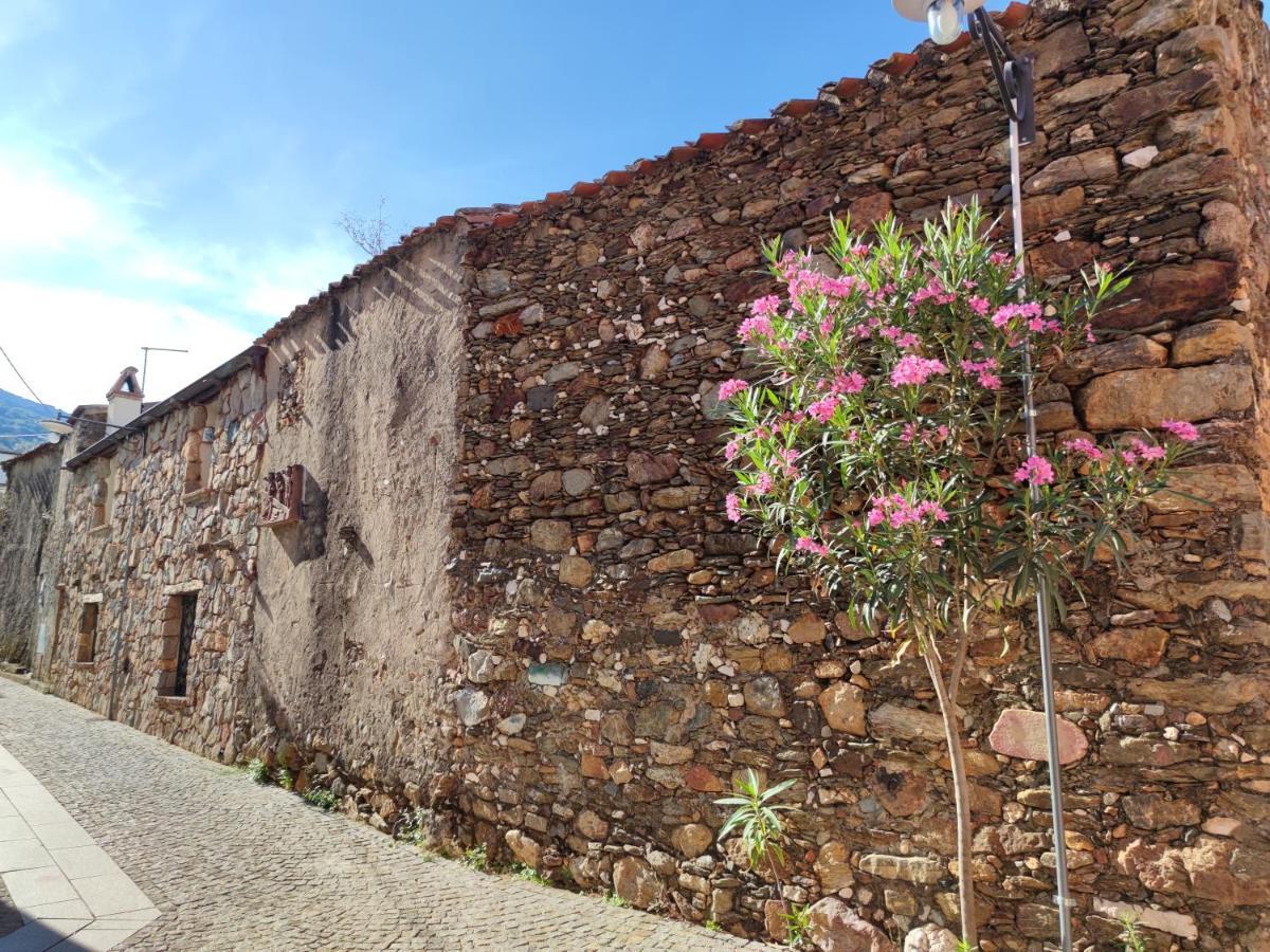 Sa Dommu 'E Su Coro Villa Triei ภายนอก รูปภาพ